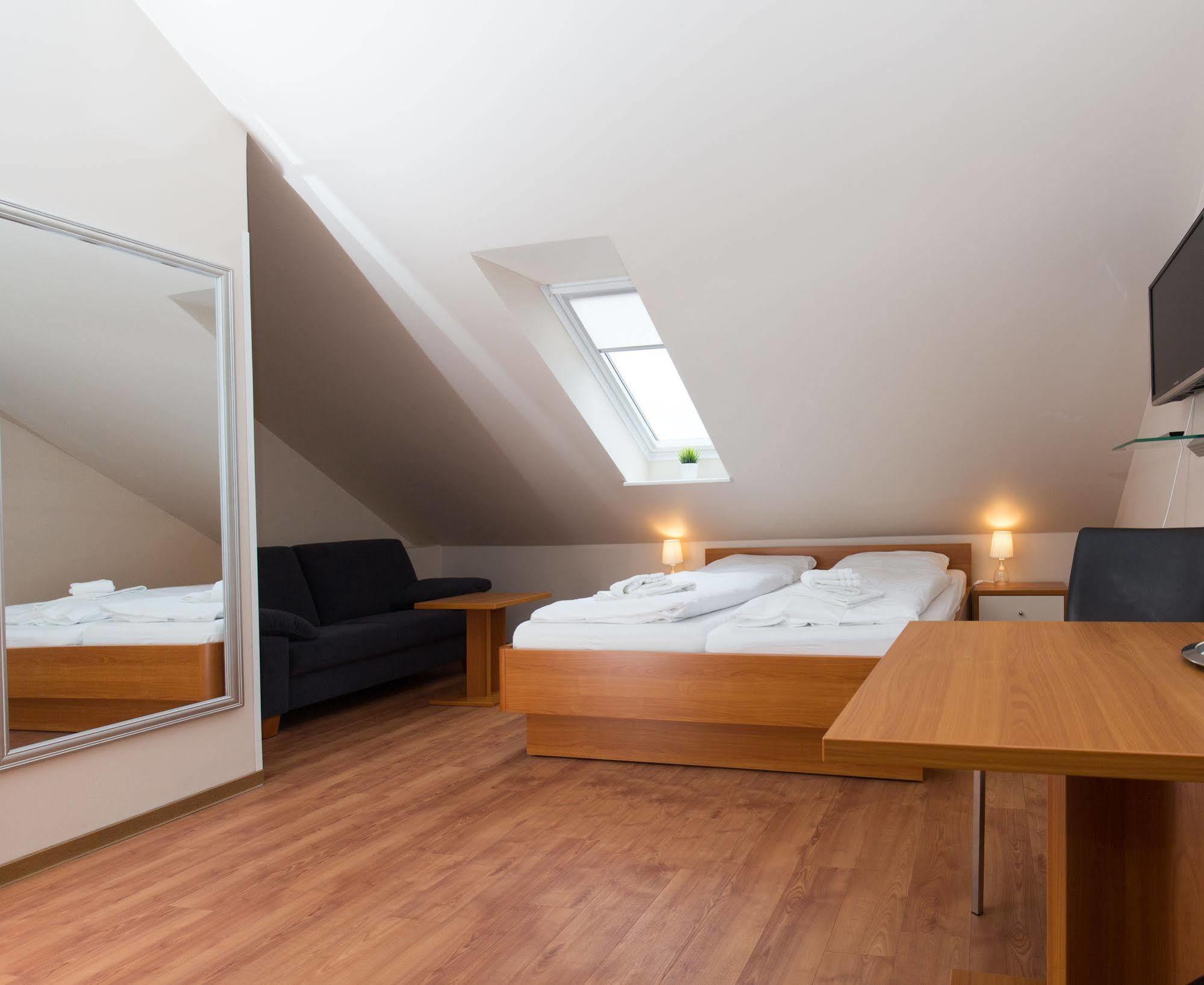 Airport Hotel One Aparthotel Sylt Εξωτερικό φωτογραφία